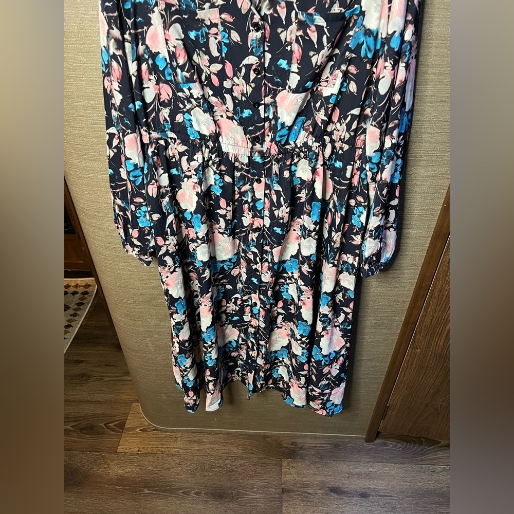 NWT Midi Studio Crepe De Chine Long Sleeve Button Front Shirtdress size 1X - Picture 11 of 15